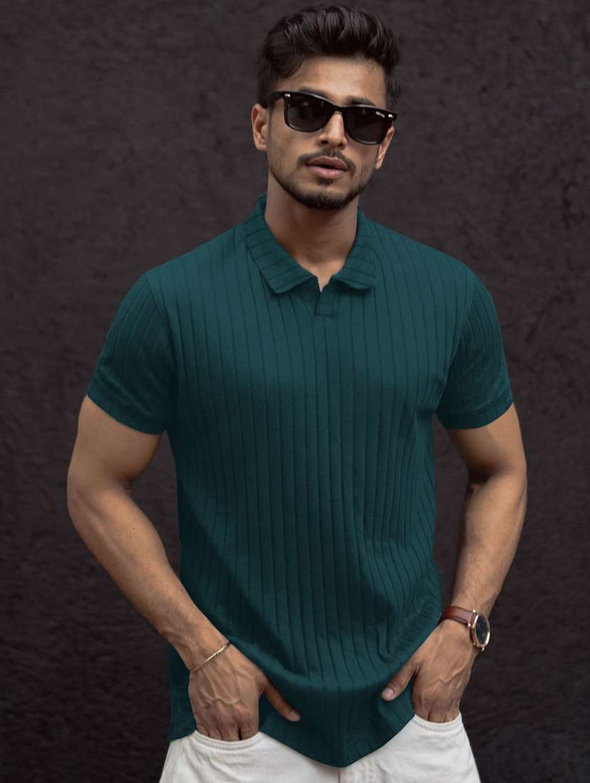 men textured short sleeves polo t-shirt