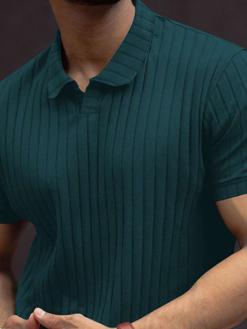 men textured short sleeves polo t-shirt - 22572174 -  Standard Image - 1