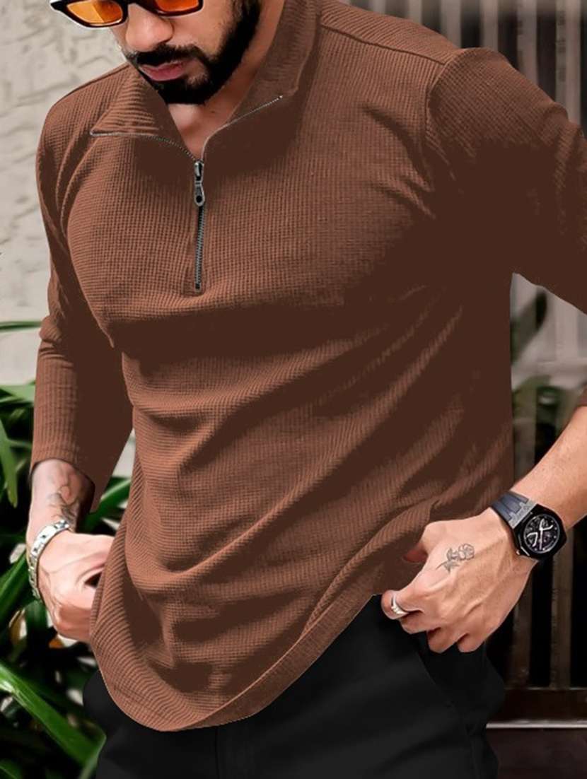 men textured long sleeves polo t-shirt - 22572180 -  Standard Image - 4