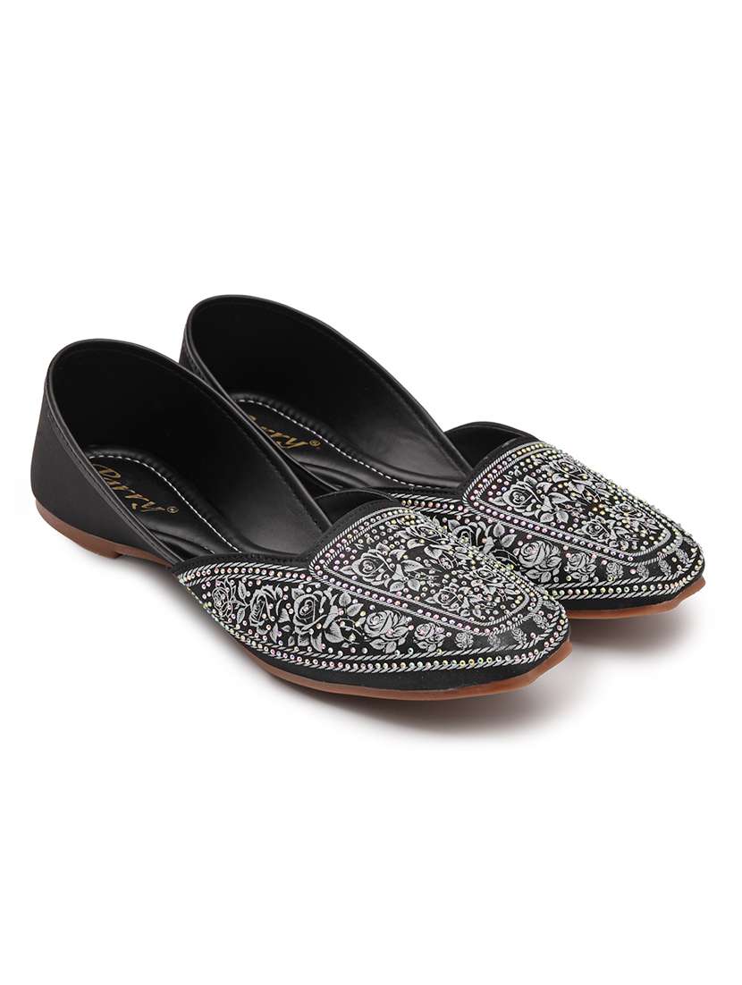 women embellished slip on jutti - 22572215 -  Standard Image - 1