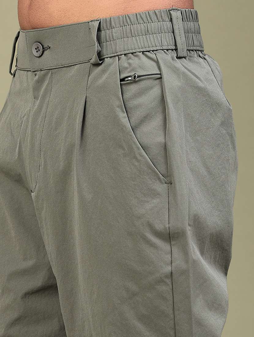 Men Solid Mid Rise Loose Fit Cargo - 22573310 -  Standard Image - 1