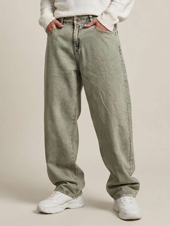 men washed mid rise straight jeans