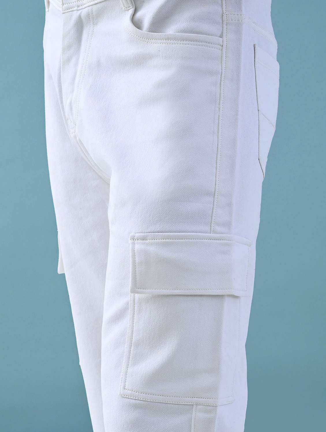 men solid mid rise regular fit cargo jeans - 22575820 -  Standard Image - 1