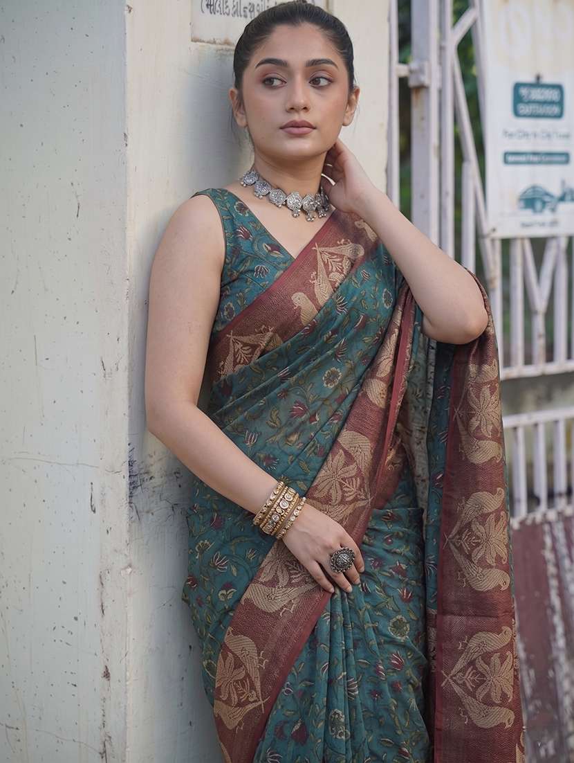 women printed bordered saree with blouse - 22576663 -  Standard Image - 1