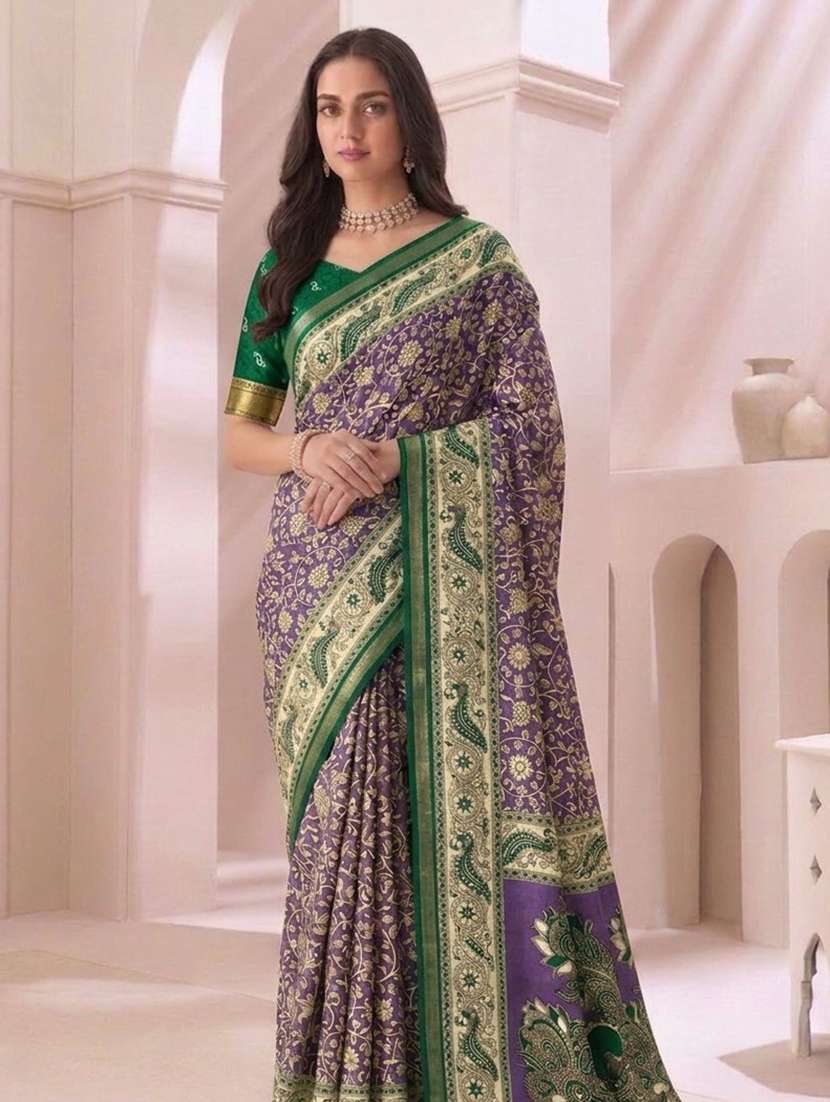 women printed casual wear saree with blouse - 22576796 -  Standard Image - 1