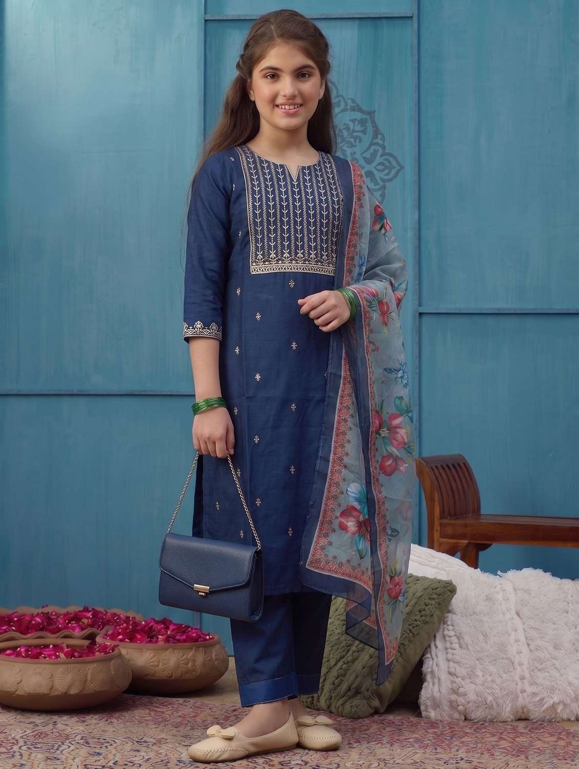 girls embroidered three quarter sleeves kurta pant set with dupatta - 22576948 -  Standard Image - 1