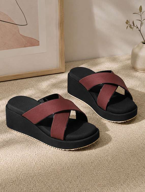 women solid slip on wedges