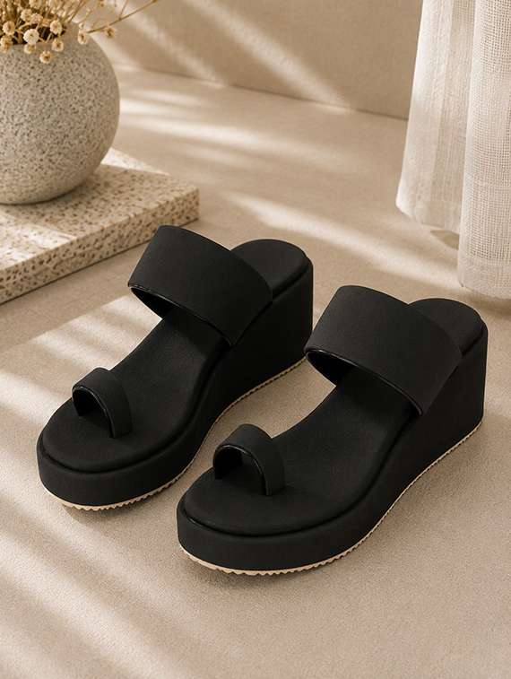 women solid one toe wedges