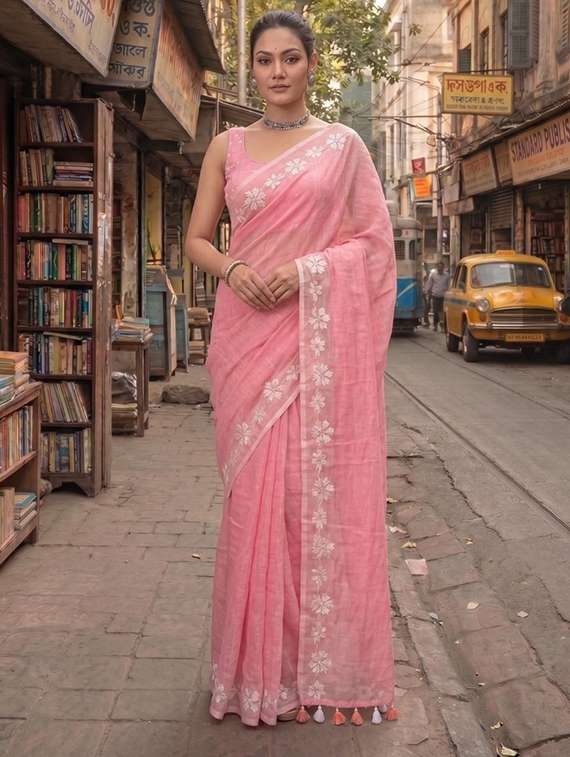 women floral printed saree