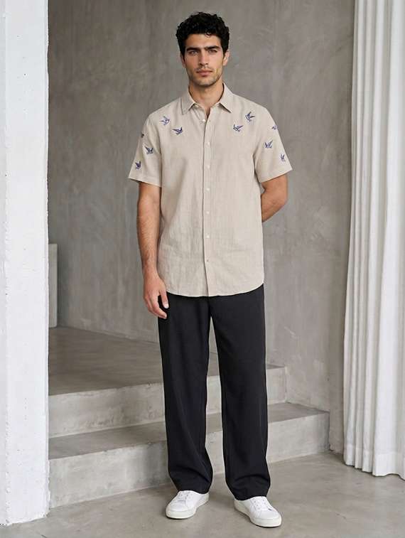 Men Solid Mid Rise Flat Front Trouser - 22577178 -  Standard Image - 4