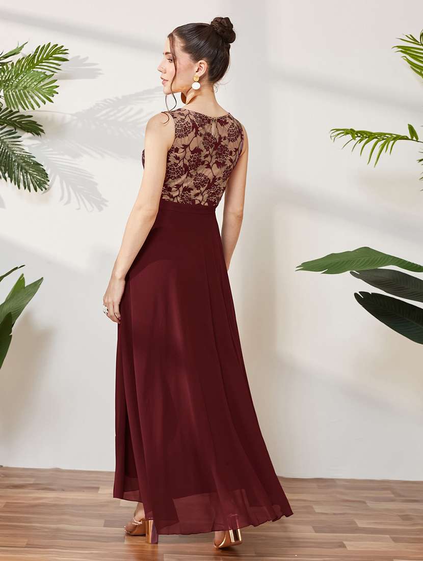 Women Self Design Sleeveless Fit And Flare Dress - 22577231 -  Standard Image - 4