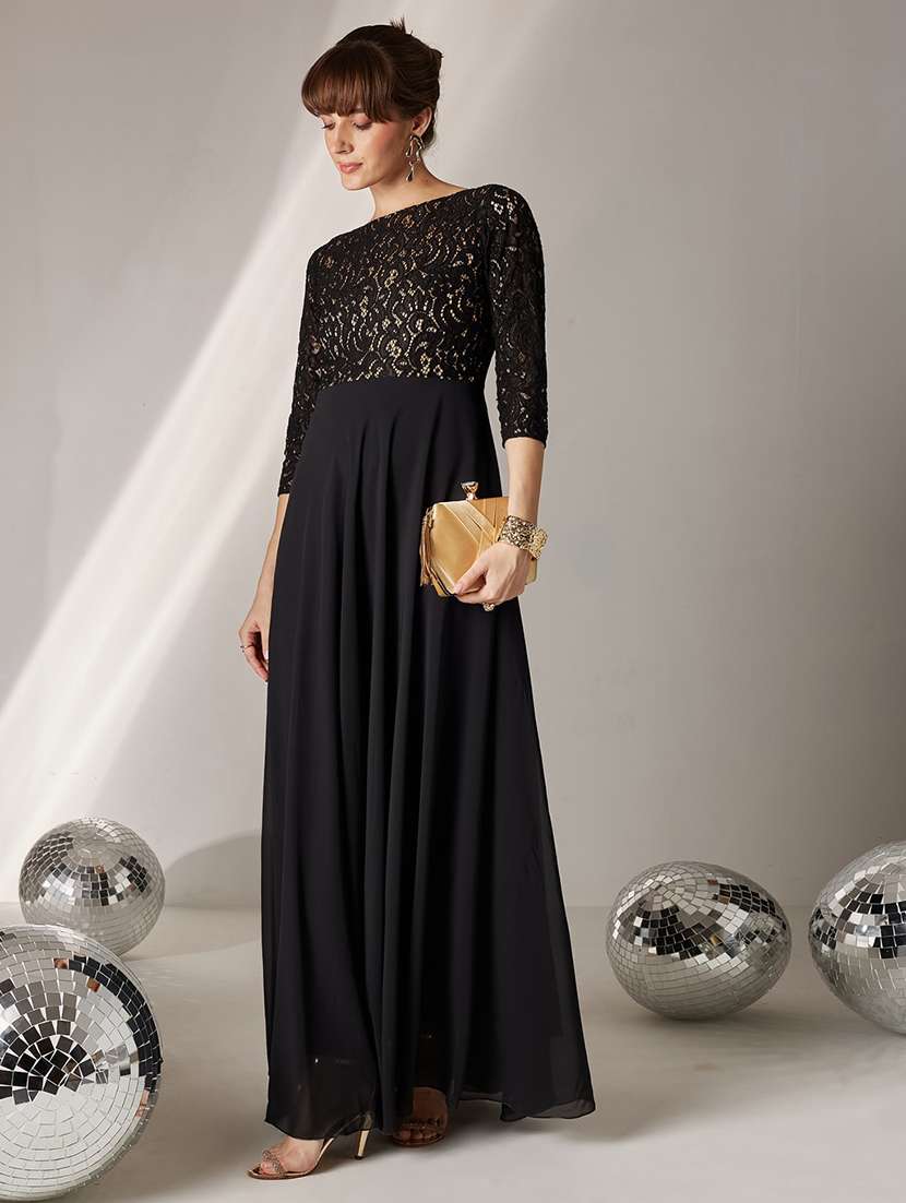 women self design three quarter sleeves fit and flare dress