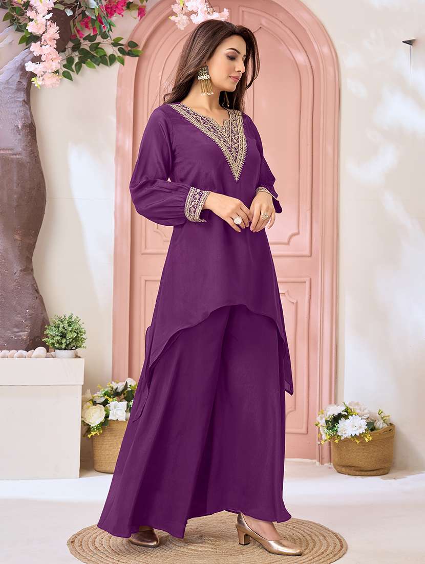 women embroidered long sleeves kurta palazzo set - 22577436 -  Standard Image - 4