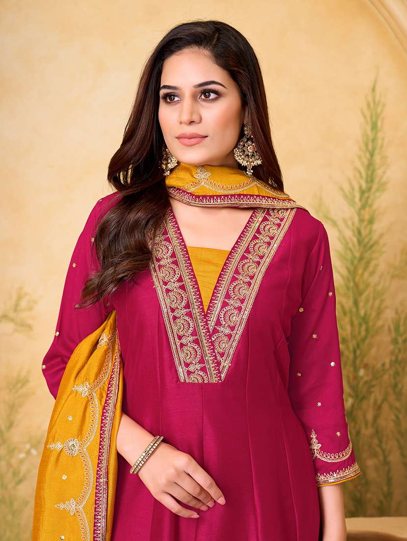 women embroidered three quarter sleeves kurta pant set with dupatta - 22577442 -  Standard Image - 1