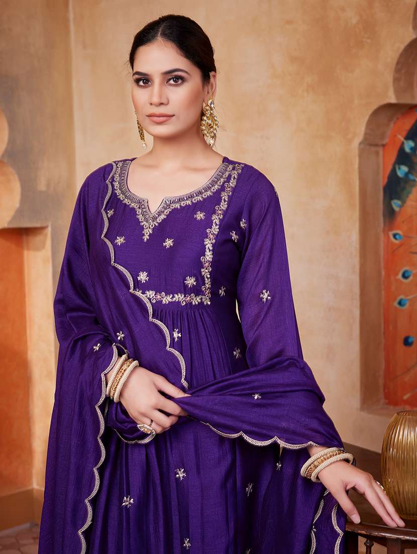 women embroidered long sleeves kurta pant set with dupatta - 22577447 -  Standard Image - 1