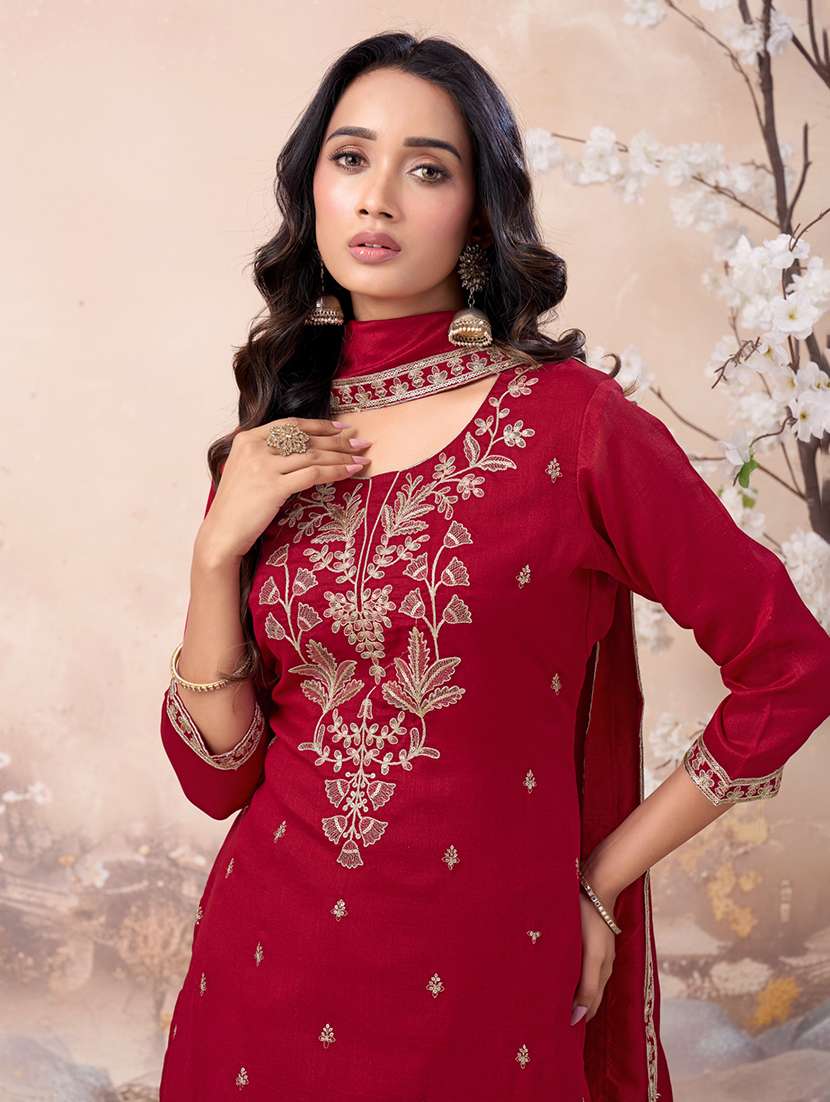 women embroidered three quarter sleeves kurta pant set with dupatta - 22577469 -  Standard Image - 1