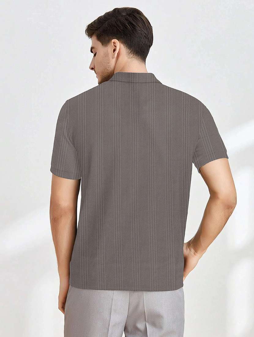 men textured short sleeves polo t-shirt - 22577568 -  Standard Image - 4