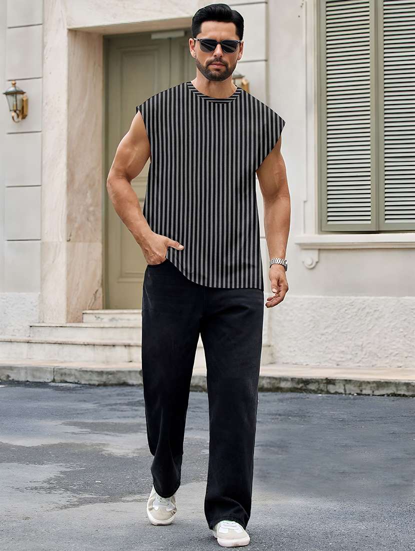 men printed sleeveless oversized t-shirt - 22577782 -  Standard Image - 4