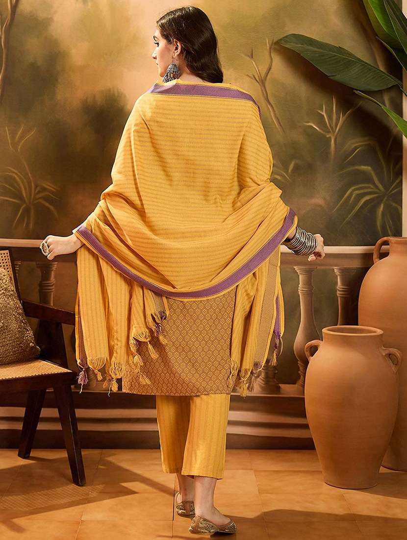 Women Printed Short Sleeves Kurta Pant Set With Dupatta - 22578409 -  Standard Image - 4