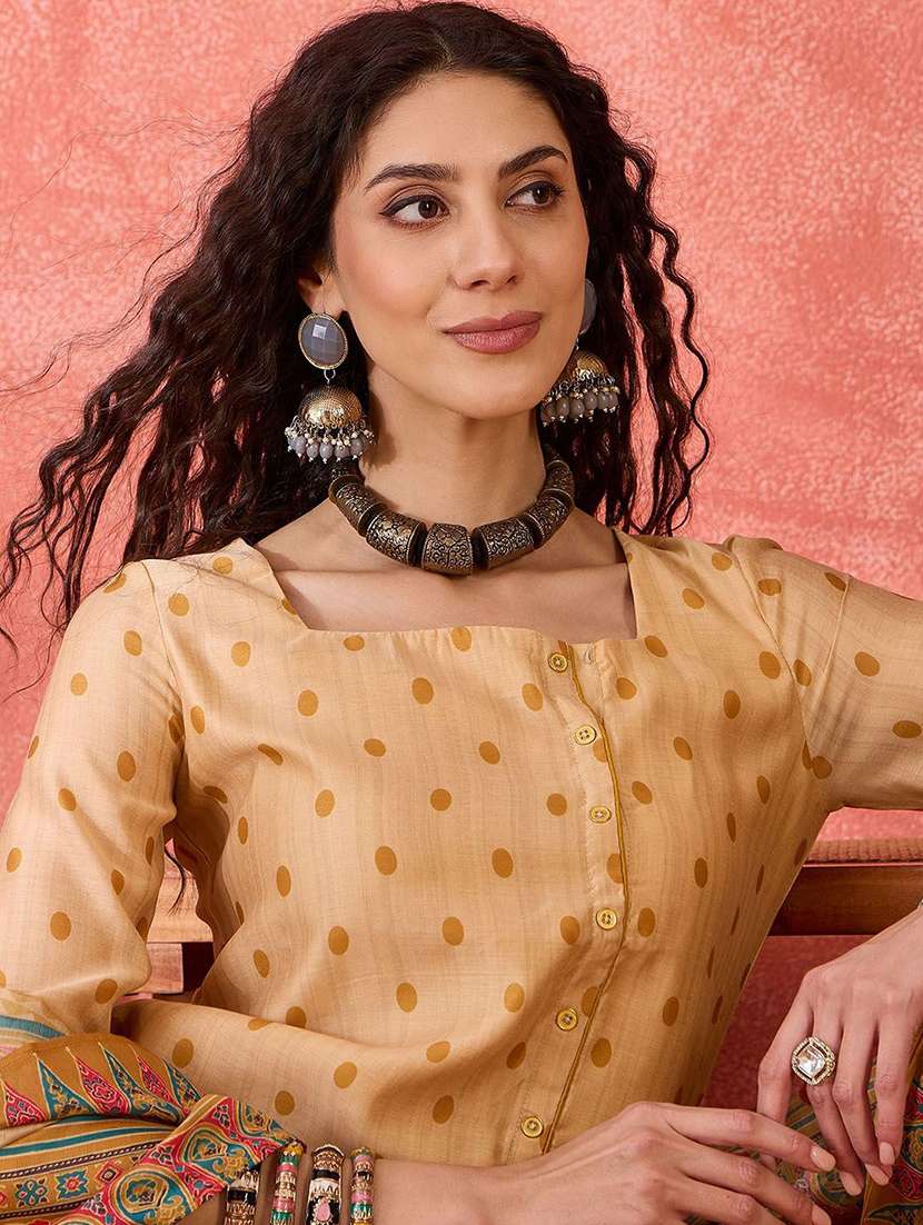 Women Printed Three Quarter Sleeves Kurta Pant Set With Dupatta - 22578417 -  Standard Image - 1