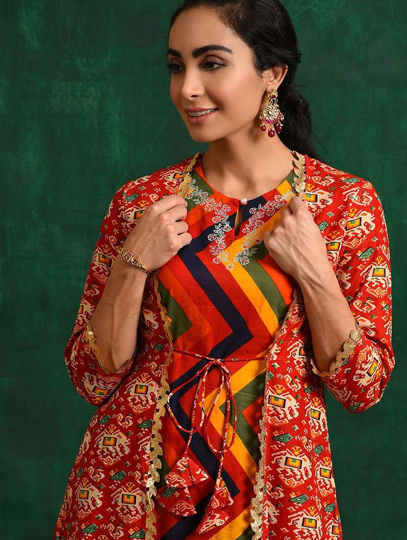 women printed three quarter sleeves kurta palazzo set with jacket - 22578424 -  Standard Image - 1