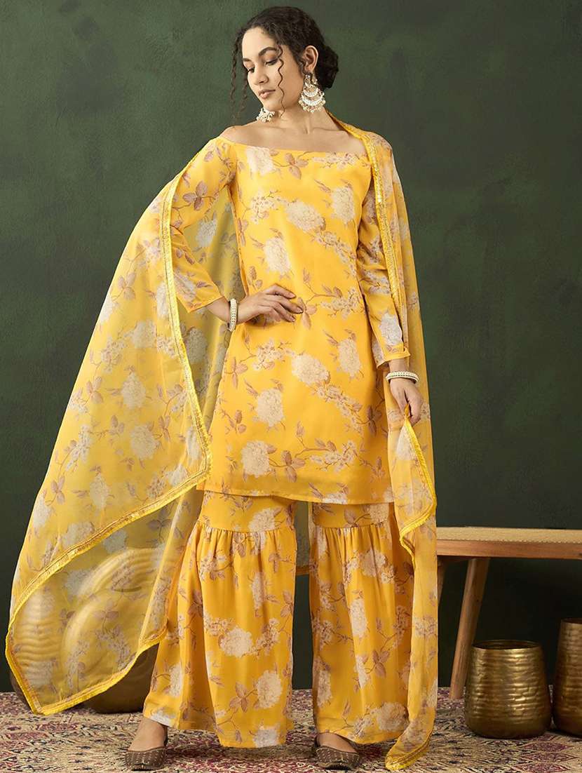 women printed long sleeves kurta sharara set with dupatta