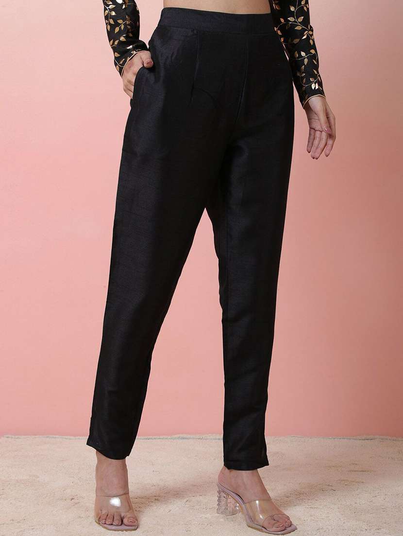 women printed long sleeves kurta pant set with dupatta - 22578506 -  Standard Image - 4