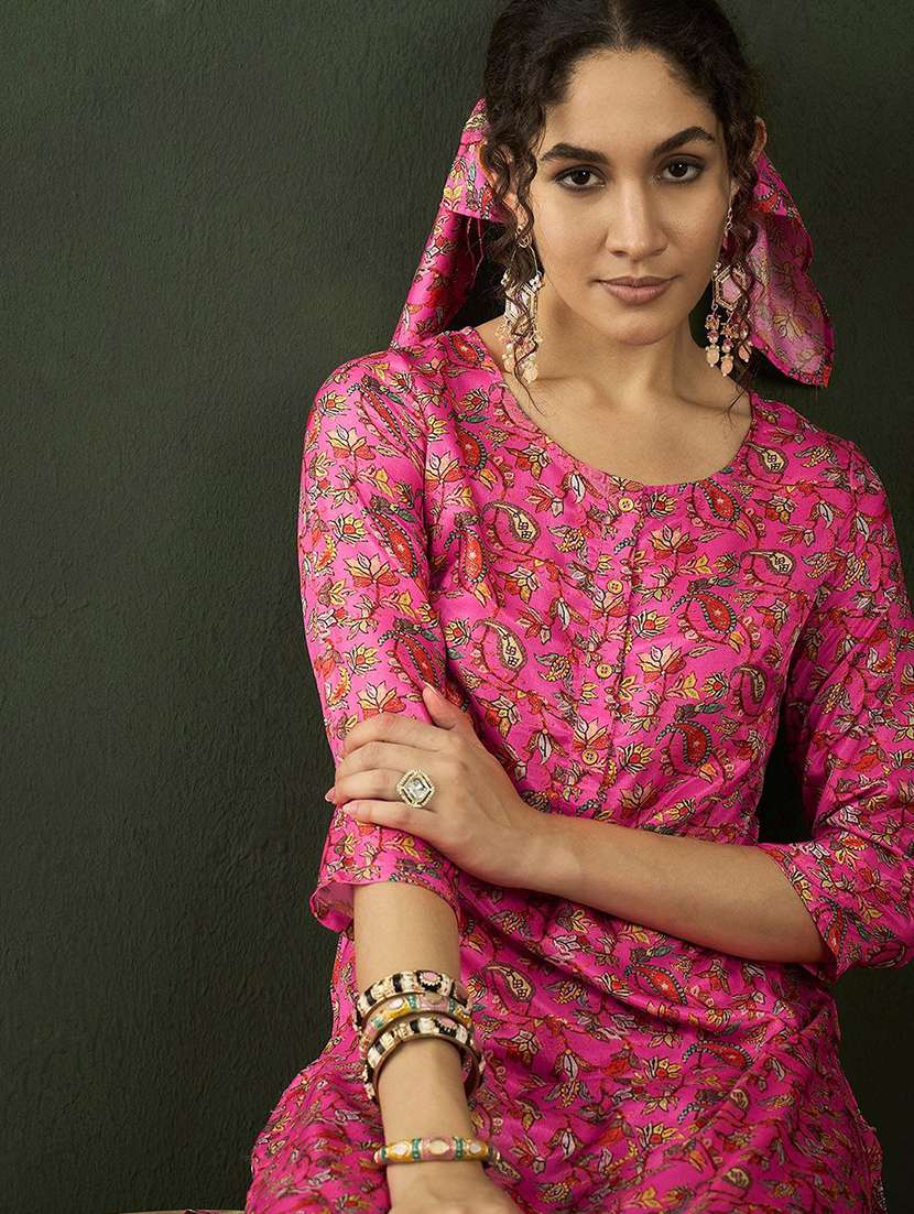 women printed three quarter sleeves kurta pant set - 22578521 -  Standard Image - 1