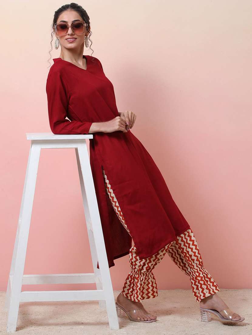 Women Solid Three Quarter Sleeves Kurta Salwar Set - 22578525 -  Standard Image - 4