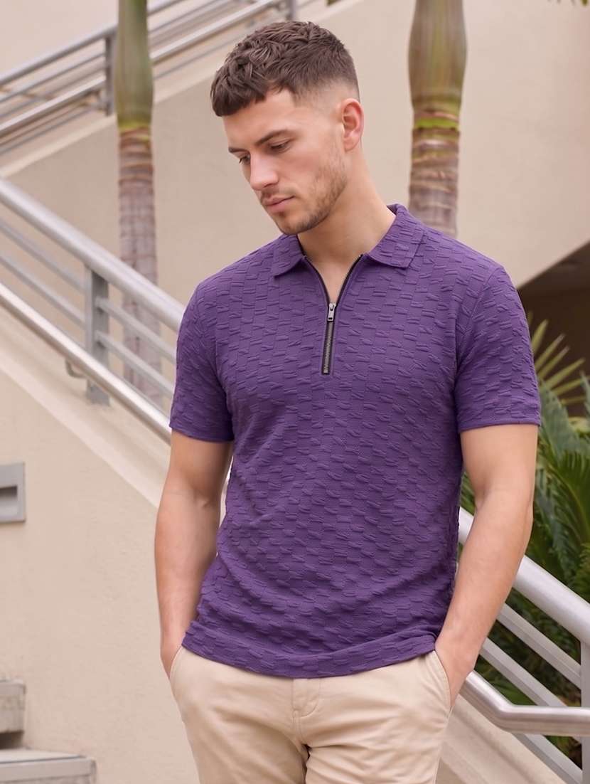 men textured short sleeves polo t-shirt - 22578535 -  Standard Image - 1