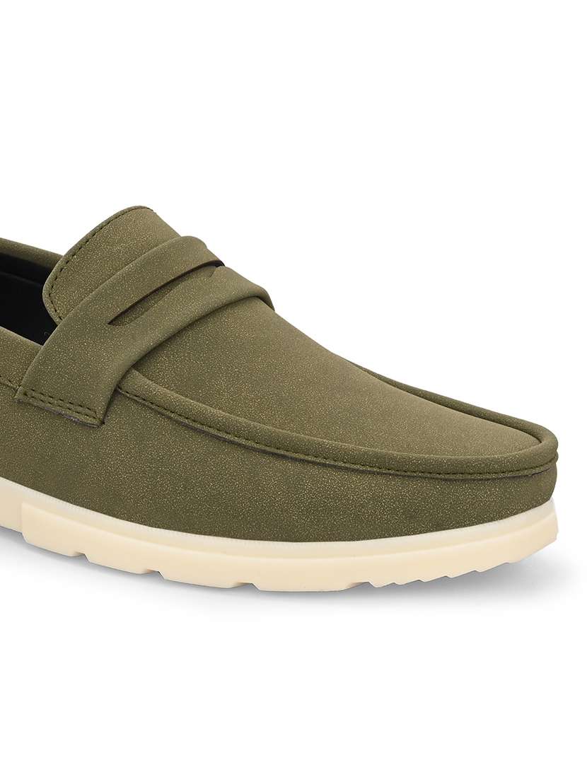 Men Solid Slip On Loafer - 22578557 -  Standard Image - 4