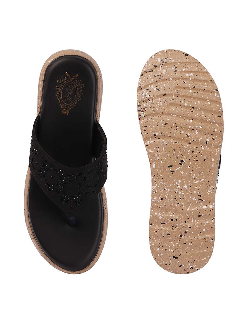 women cutwork toe separator wedges - 22578559 -  Standard Image - 4