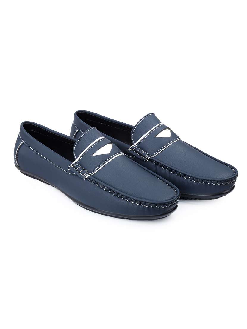 Men Solid Slip On Loafer - 22578966 -  Standard Image - 1