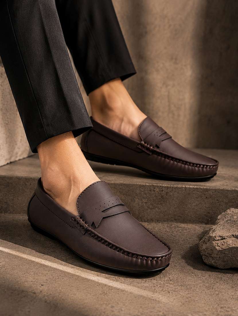 men solid slip on loafer - 22578981 -  Standard Image - 6