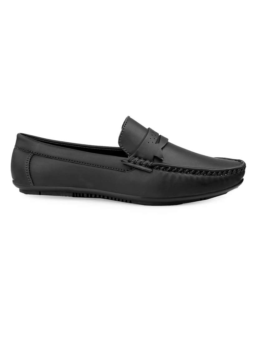 Men Solid Slip On Loafer - 22578984 -  Standard Image - 4