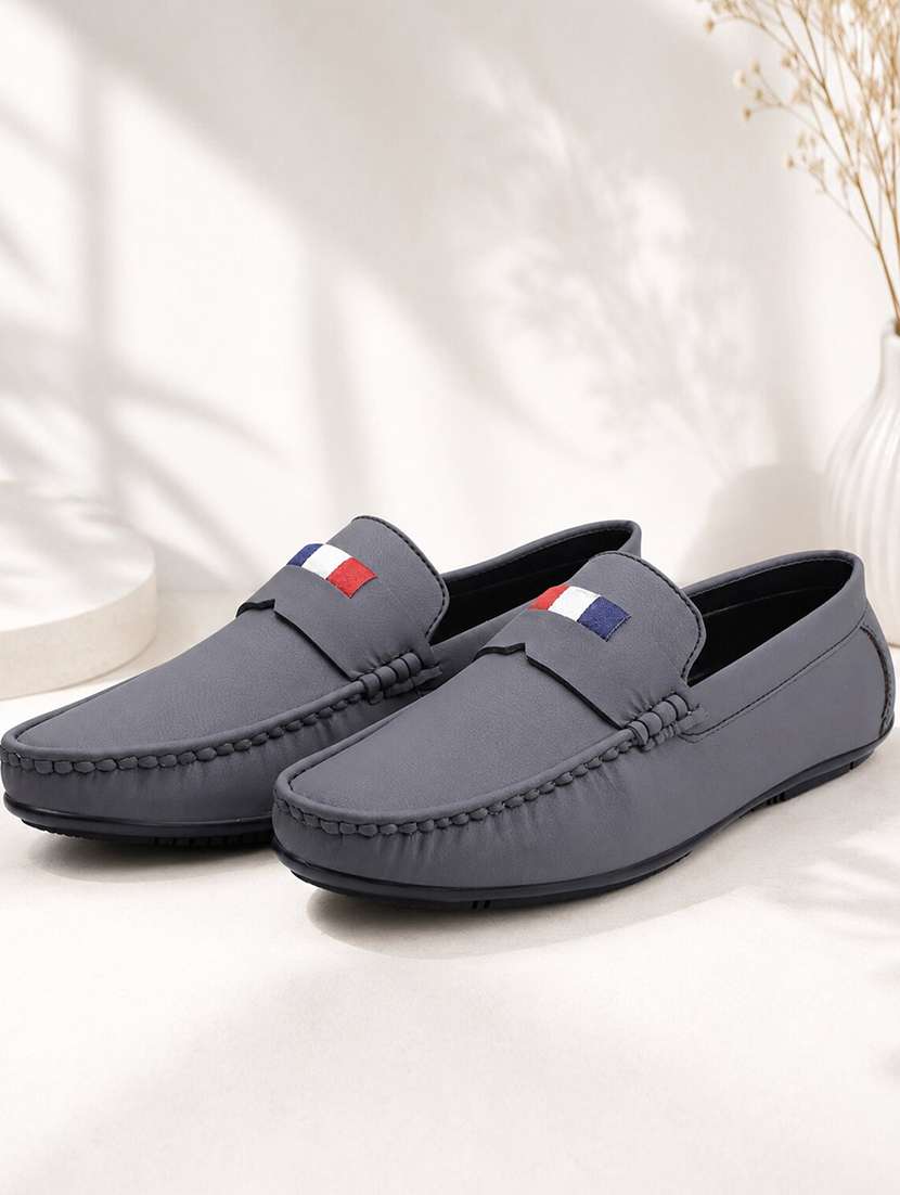 men solid slip on loafer - 22578991 -  Standard Image - 1