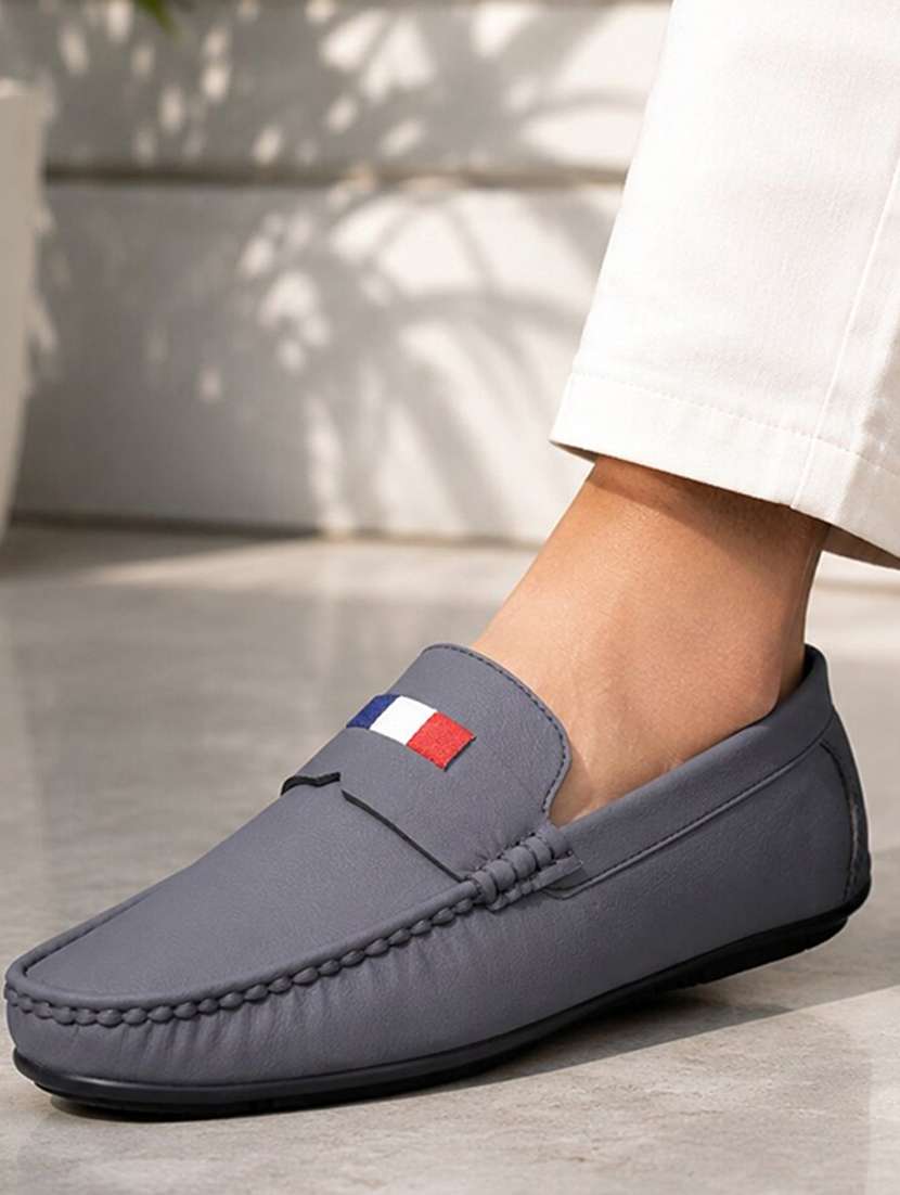 men solid slip on loafer - 22578991 -  Standard Image - 6