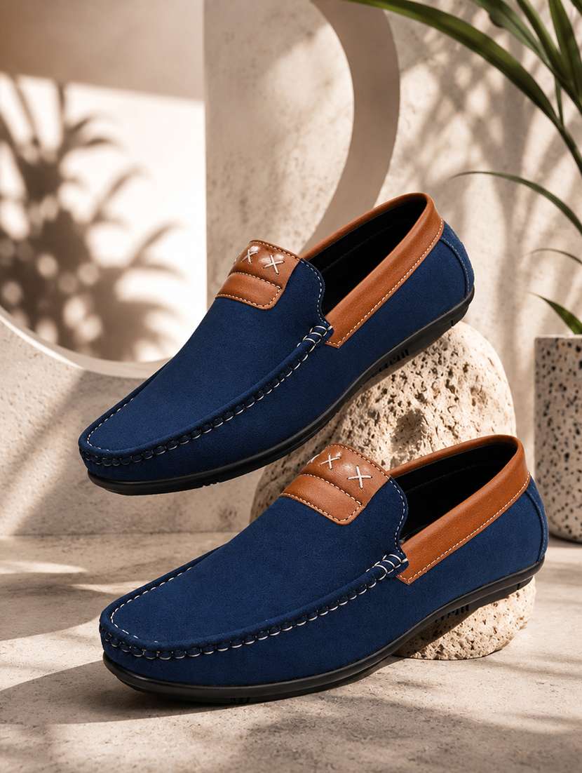 men solid slip on loafer - 22579003 -  Standard Image - 1