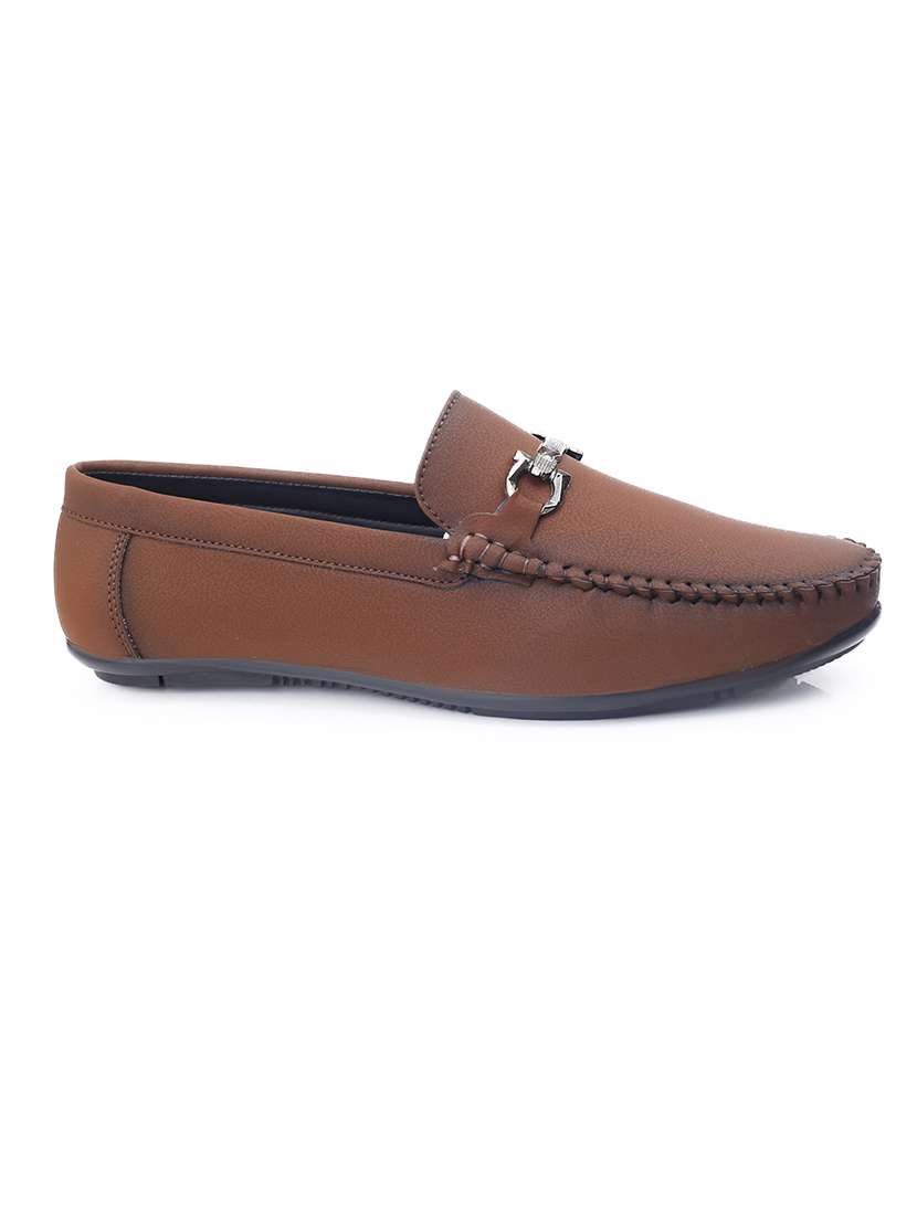 men solid slip on horsebit loafer - 22579005 -  Standard Image - 4