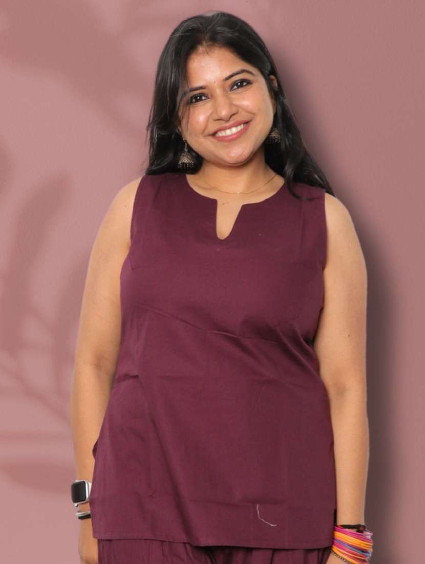 women solid sleeveless kurta and salwar co-ord set - 22579029 -  Standard Image - 1