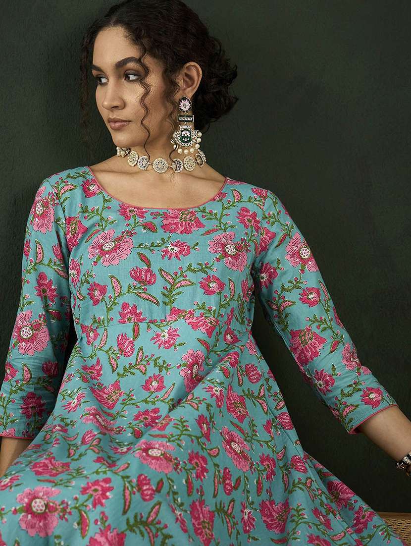 Women Printed Three Quarter Sleeves Layered Dress - 22579150 -  Standard Image - 1