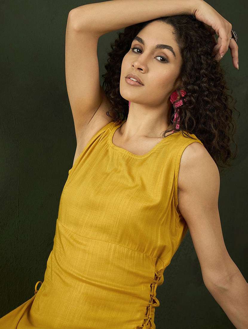women solid sleeveless straight kurta - 22579179 -  Standard Image - 1