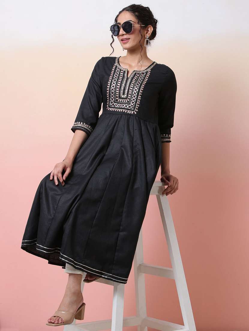 women embroidered three quarter sleeves anarkali kurta