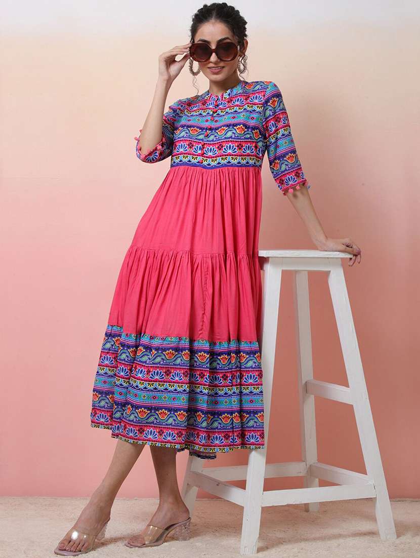 women printed three quarter sleeve ethnic dress