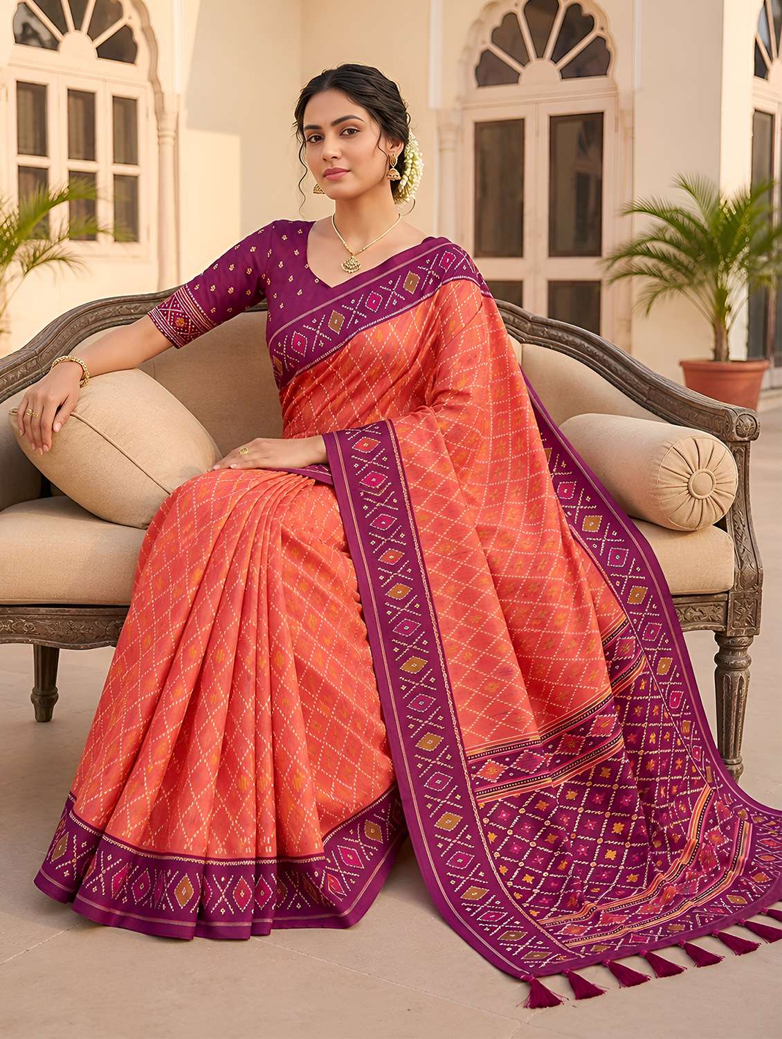 women self design patola saree with blouse - 22579335 -  Standard Image - 4
