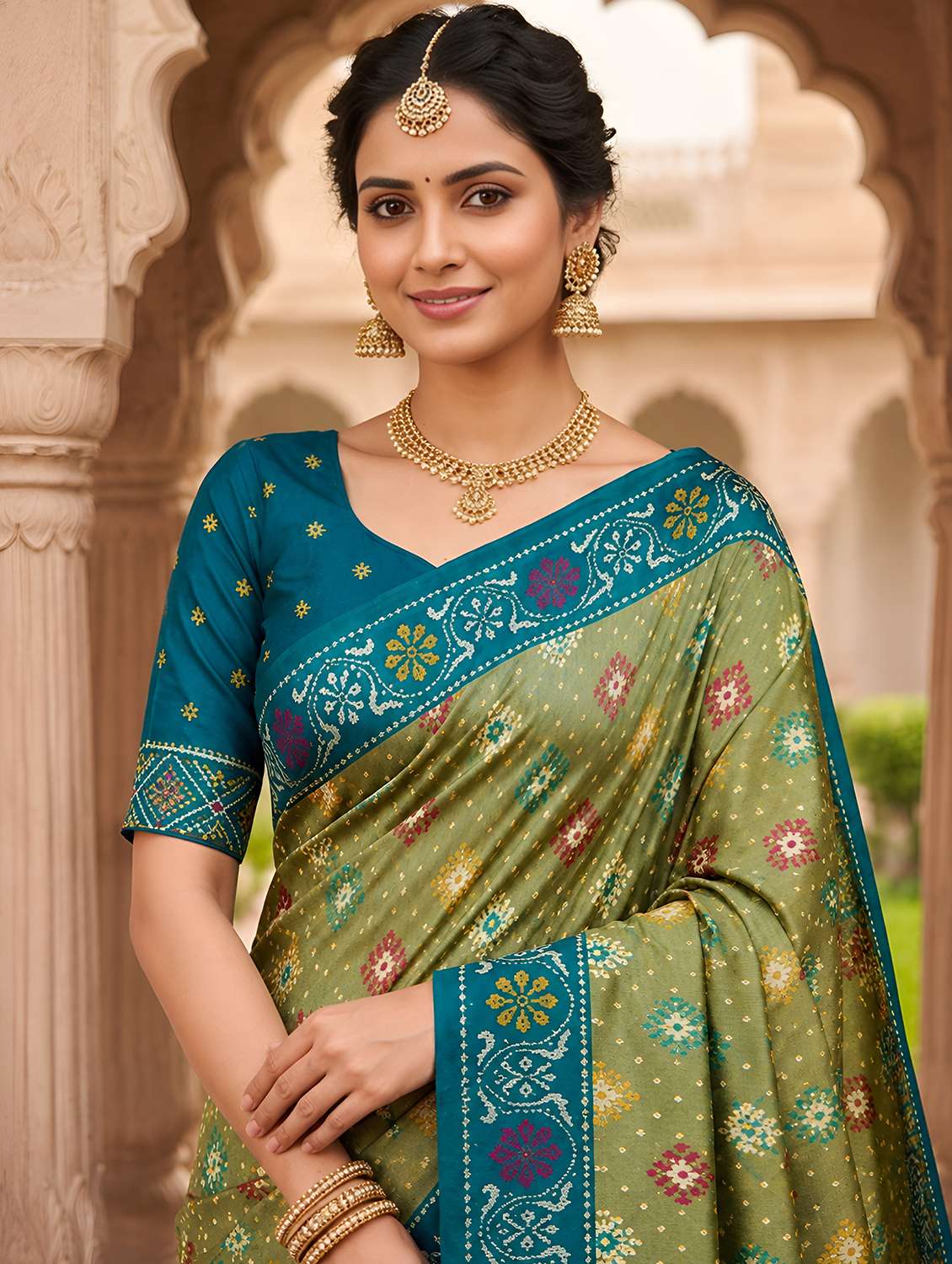 women self design patola saree with blouse - 22579337 -  Standard Image - 1