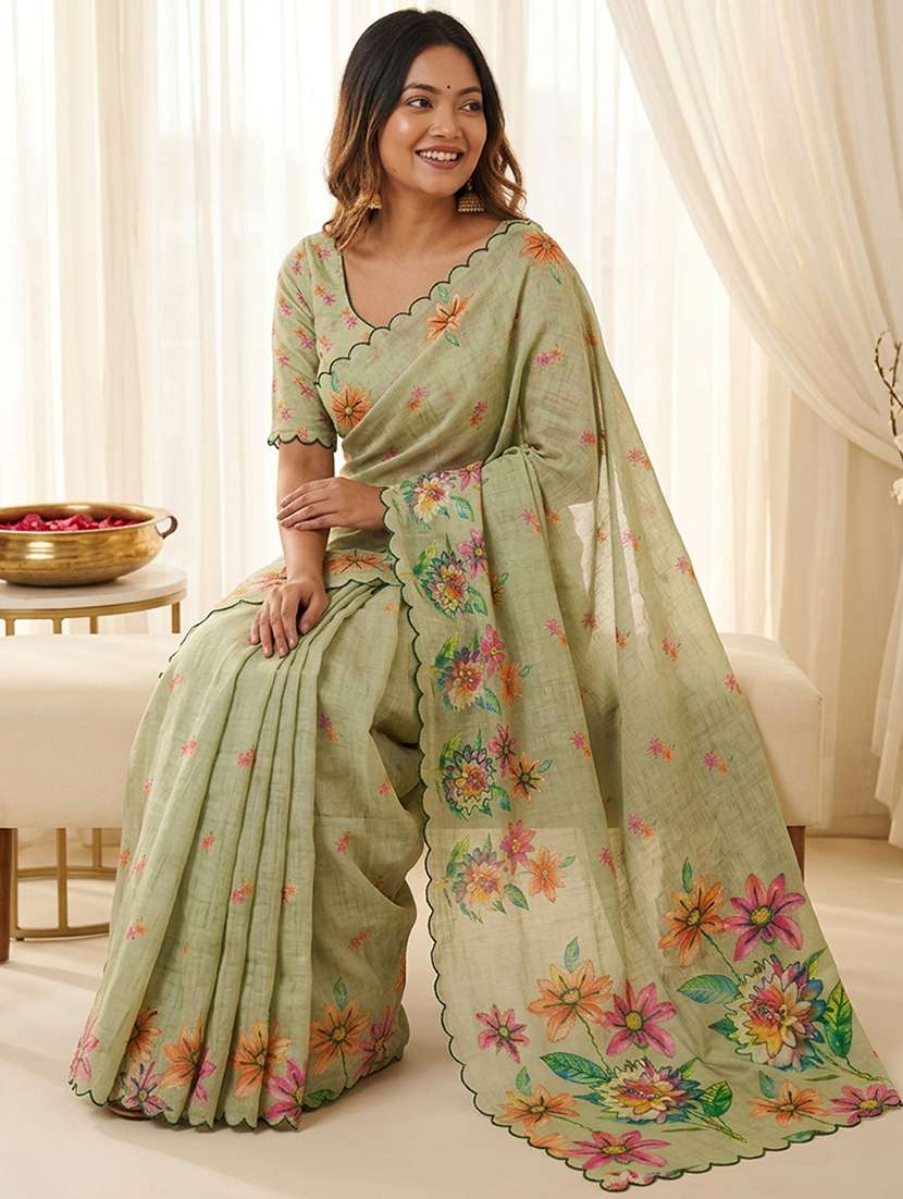 women printed casual wear saree with blouse - 22579352 -  Standard Image - 4