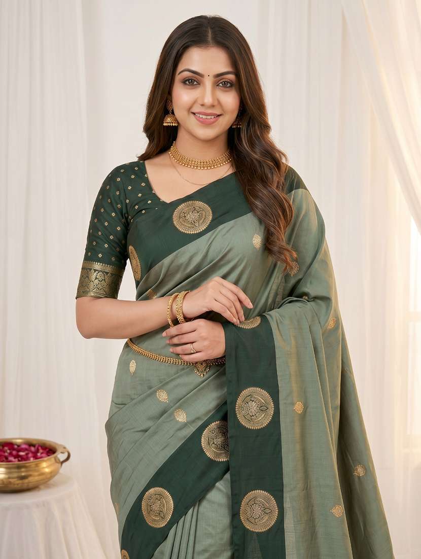 women self design banarasi saree with blouse - 22579371 -  Standard Image - 1