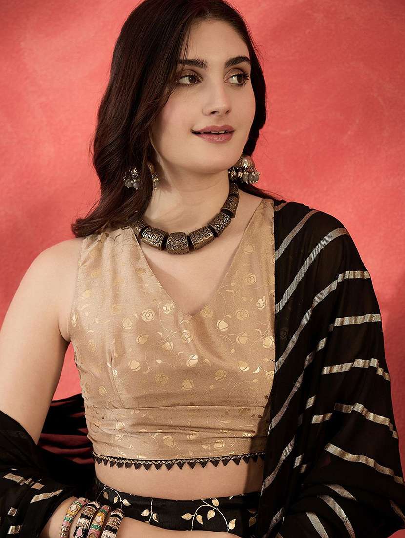 Women Printed Sleeveless Lehenga Choli Set - 22579448 -  Standard Image - 1