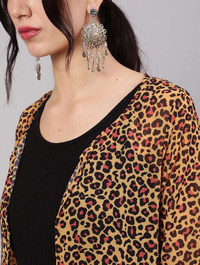 Women Animal Printed Three Quarter Sleeve Shrug - 22579476 -  Standard Image - 1